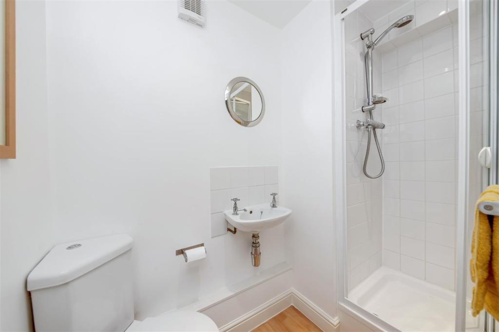 DOWNSTAIRS W.C./SHOWER ROOM