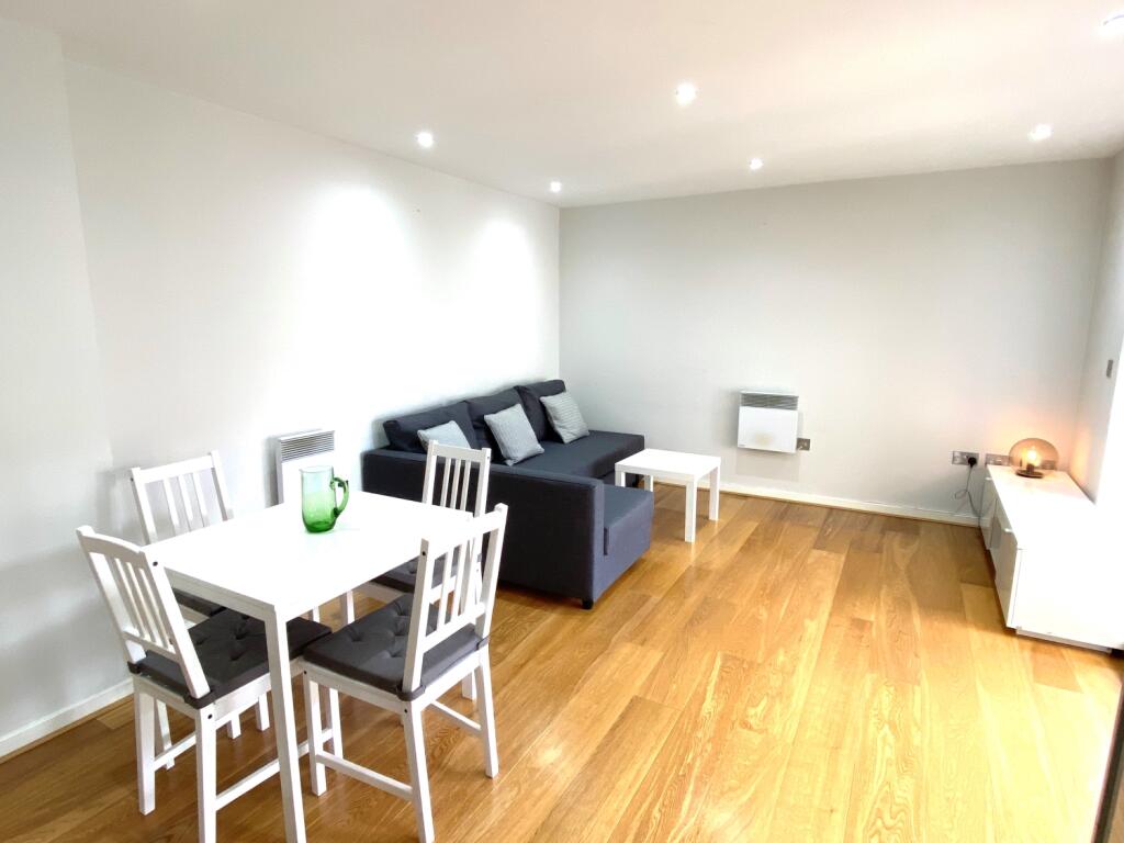 SH11 Living room