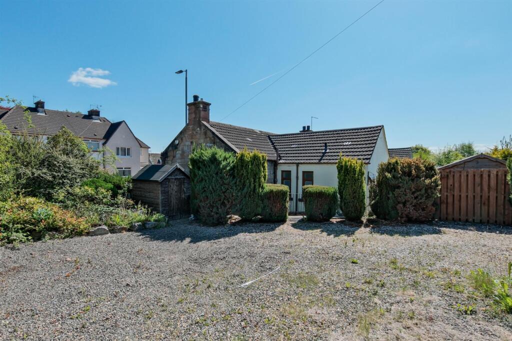 008-140 Caledonian Road Wishaw, ML2 0HT.jpg