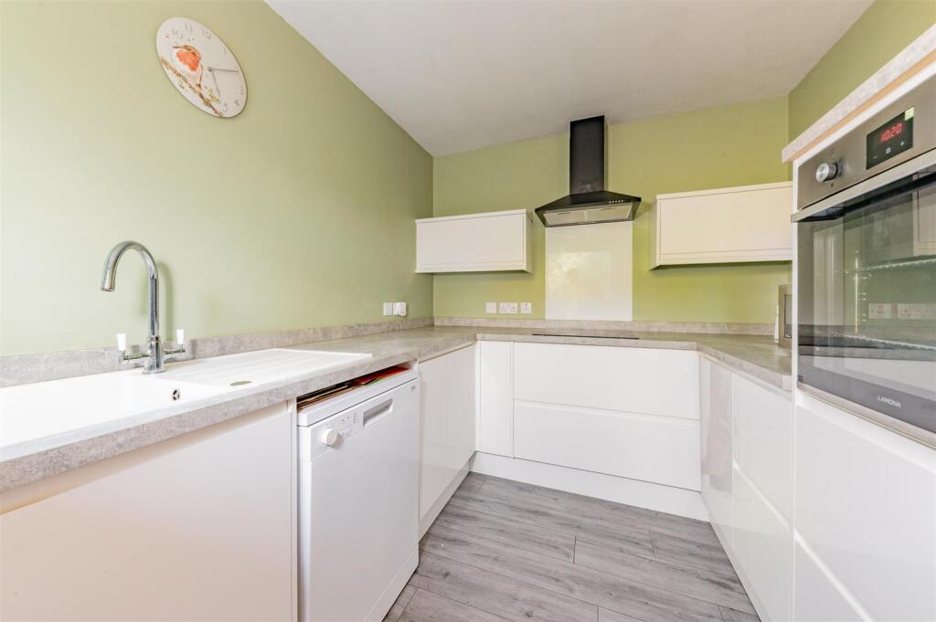 94D Glamis Road Kirriemuir-20.JPG