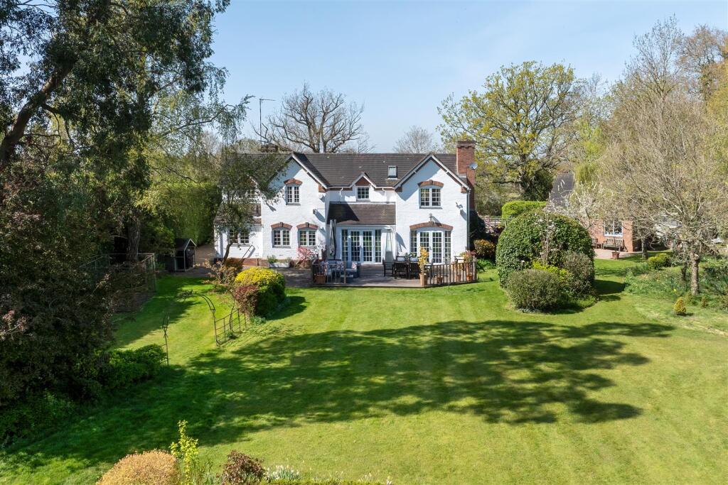 LittleManor18A.jpg