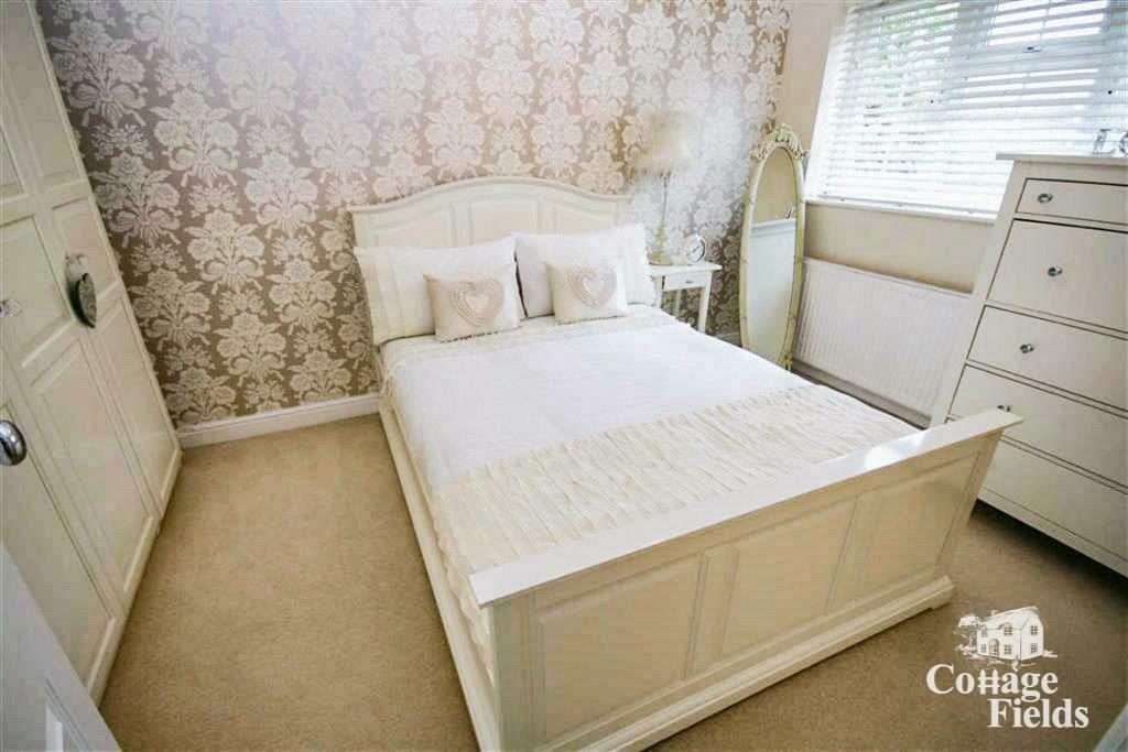 Bedroom Southbrook.JPG