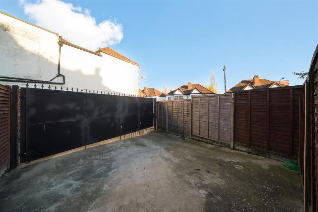 172 Watford Road - tePyD7LcVfiRRkhhmwDN.jpg