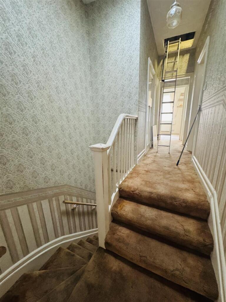 Stairs To First Floor Landing
