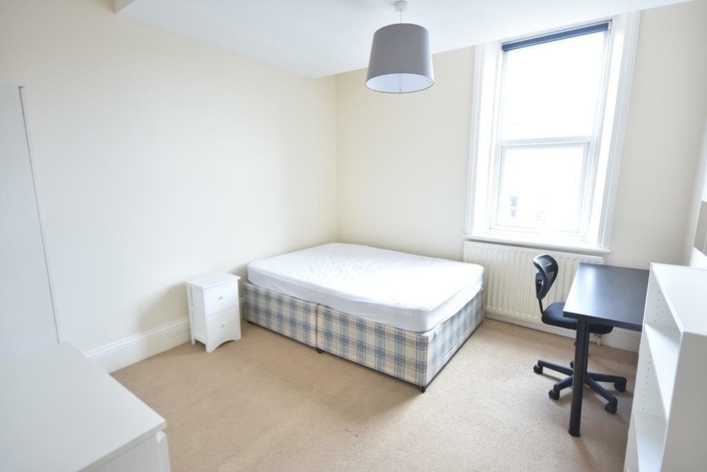 93 Fern Avenue pics4