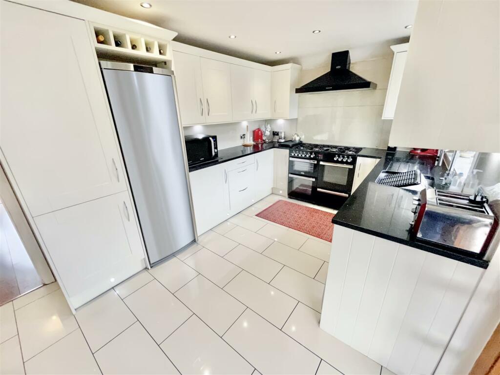 Kitchen Aspect 2