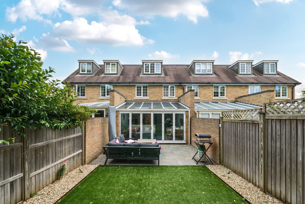 1312061-18-685925...