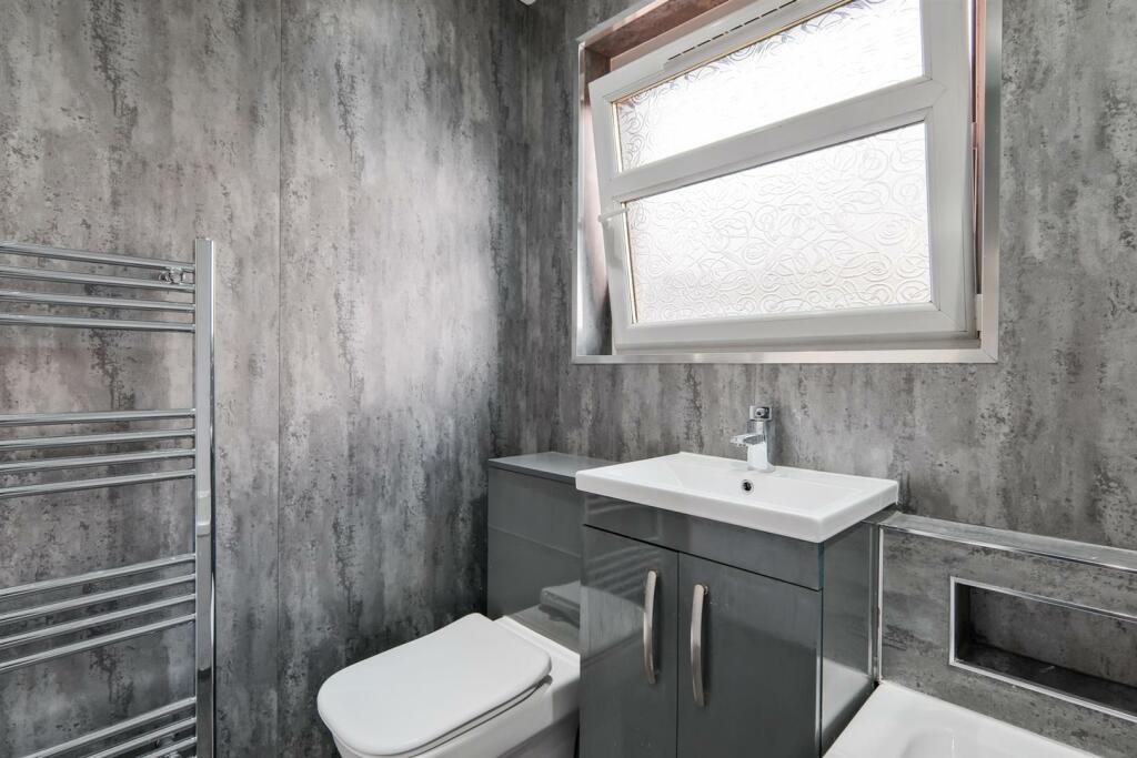 032-97 Craigneuk Street Wishaw, ML2 7UY.jpg