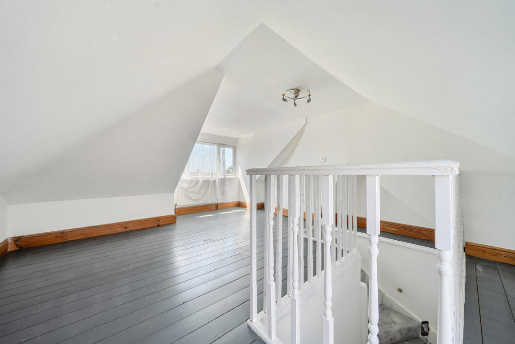 1311537-4-684c245...