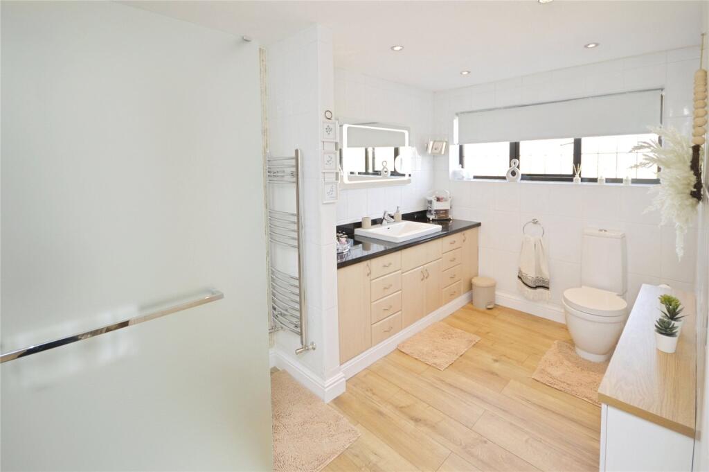 En-Suite Shower Room