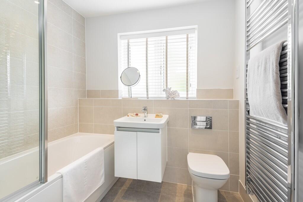 the glades at mindenhurst, deepcut