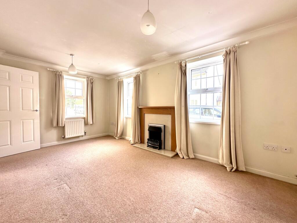 L Room 2