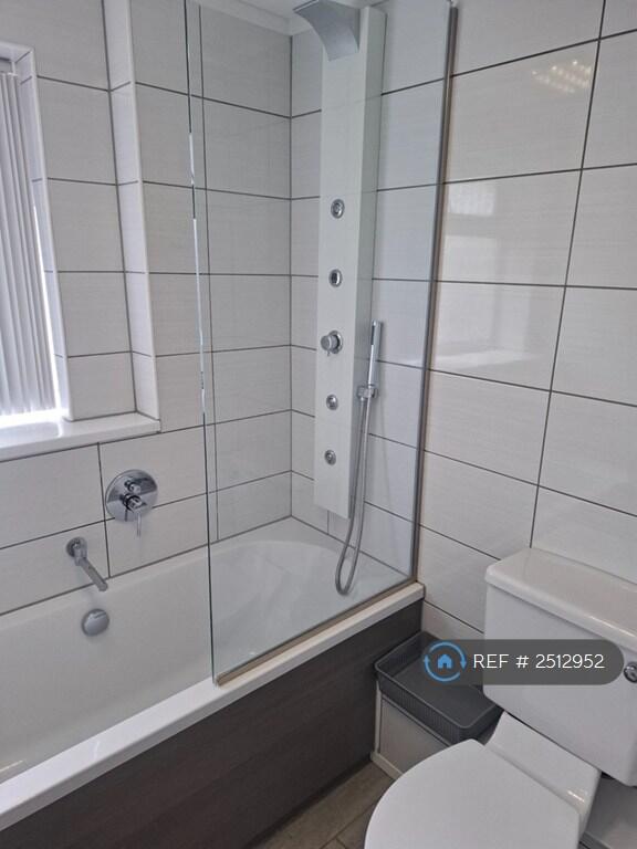 Upstairs Bathroom