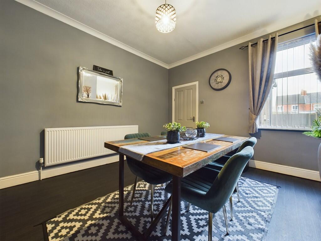 CAM04273G0-PR0067...