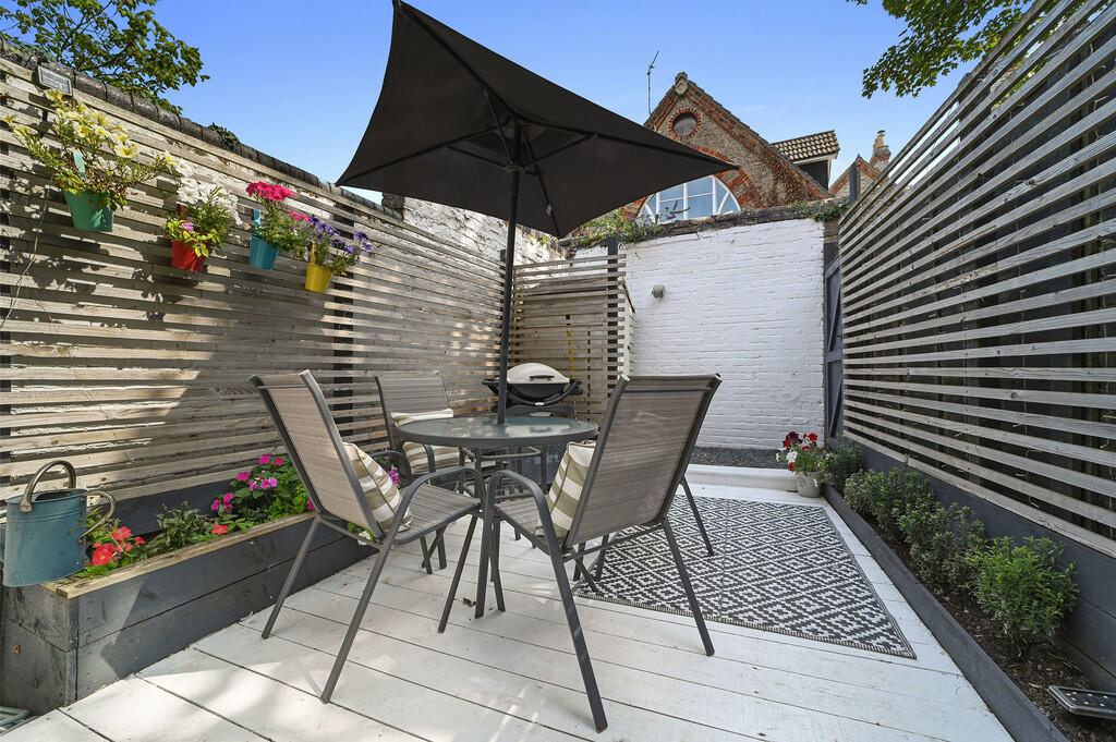 PT-DB(NM)-8DorisS...