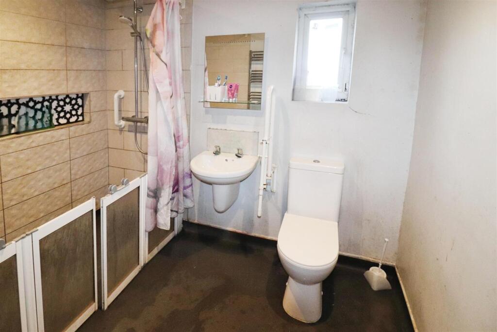 editedimage-27bec54e-944c-4db7-b9aa-2ea1564a7282 2