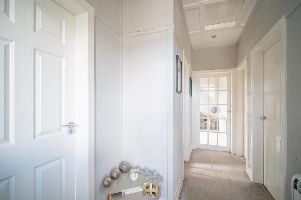38 GLENMOY AVE 220525 EDIT (26 of 40).jpg