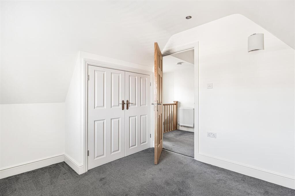 3 Chantry Lane, Towcester (7).JPG