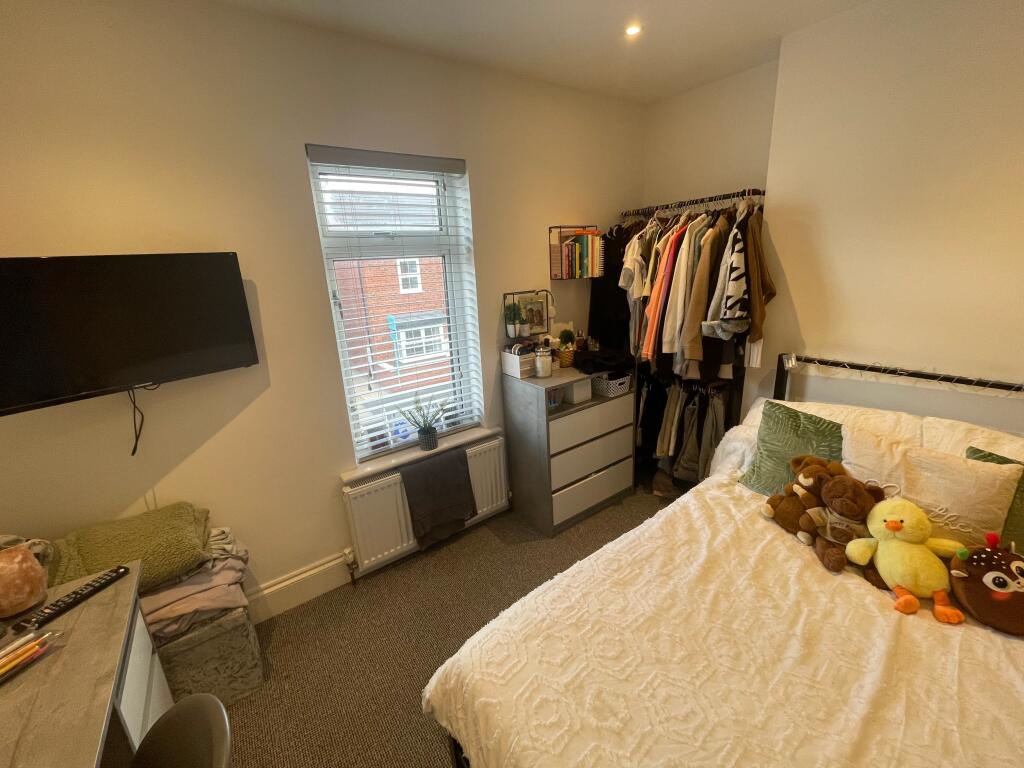 derwent-street,-ln1-1sl---4-bed-image-6.jpg