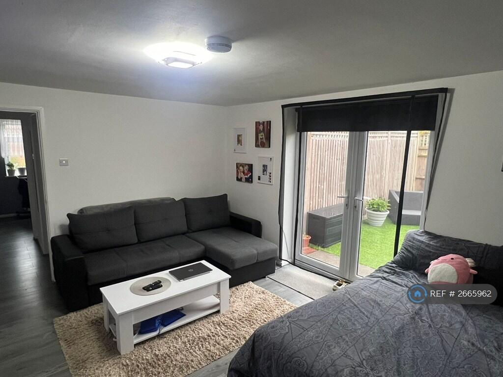 Master Room 2