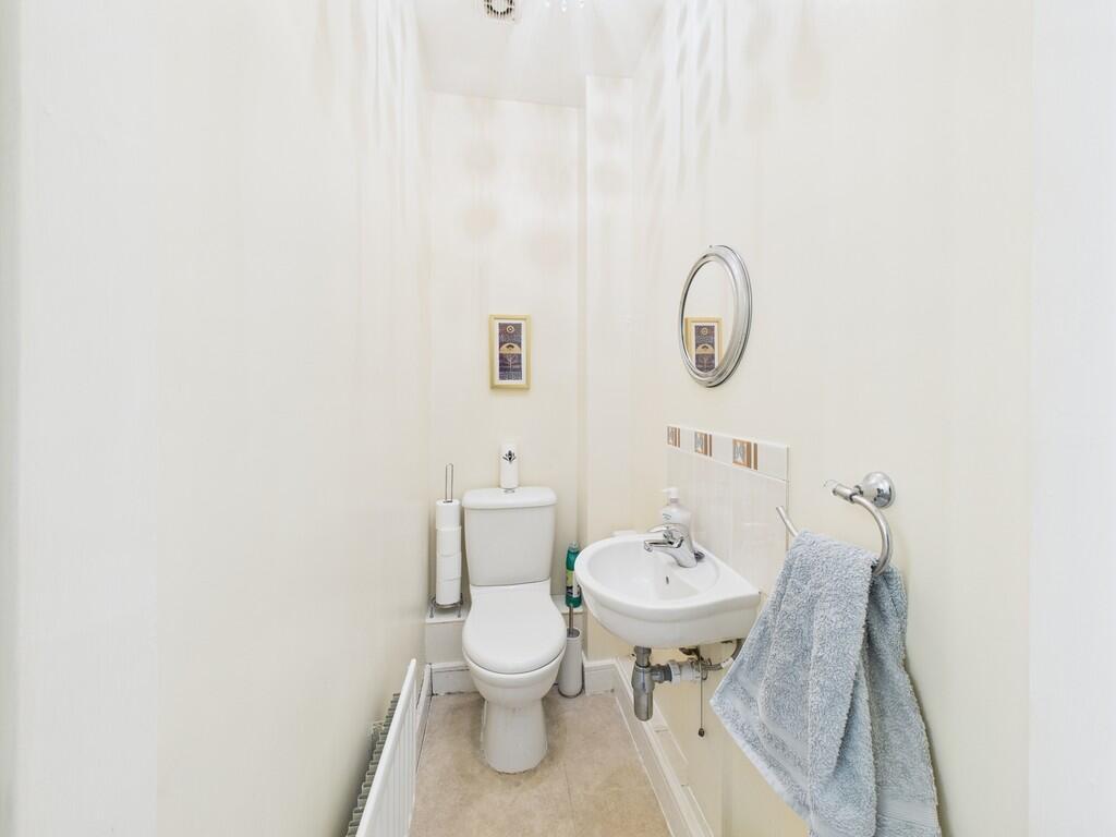 CAM02854G0-PR0392...