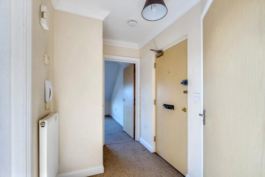 Flat 7, 9 Wycliffe Road, Bournemouth, Dorset  BH9 1JP