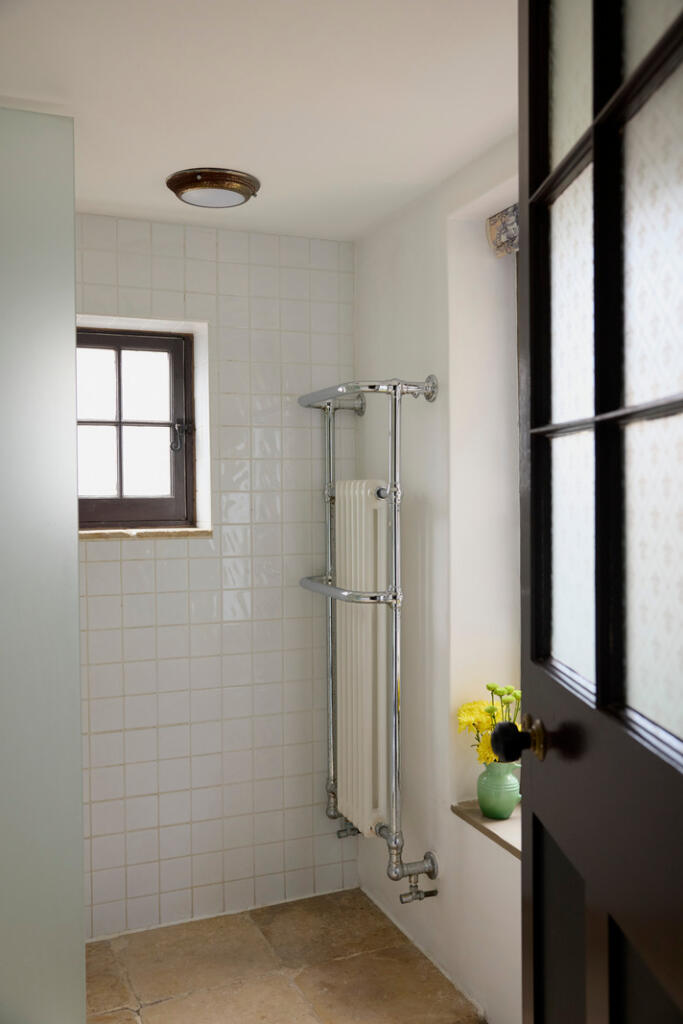 318253 - INIGO_TURNER STREET_20.JPG