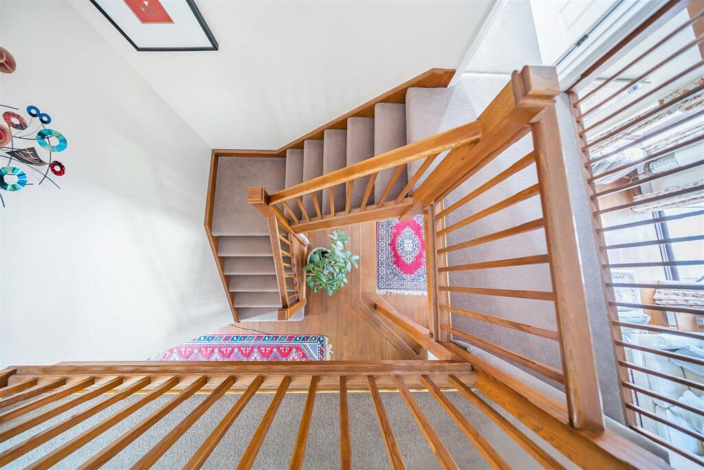 Staircase.jpg