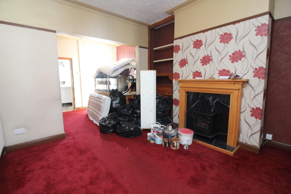 Lounge T202509021033.jpg