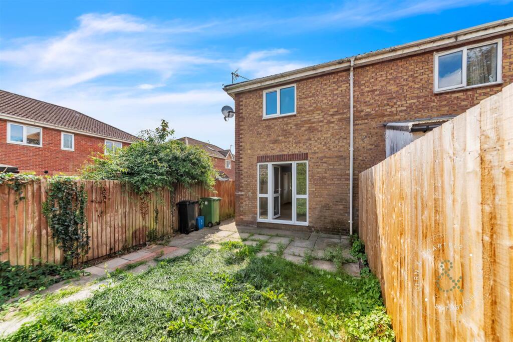 Hornchurch-Close-16.jpg