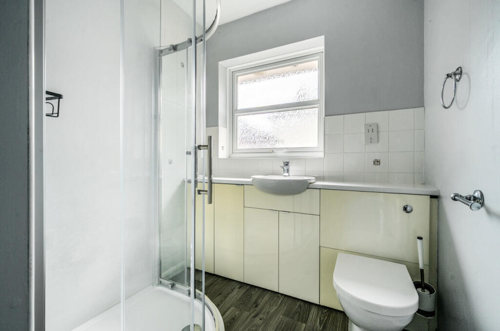 1310419-1-684fd9d...