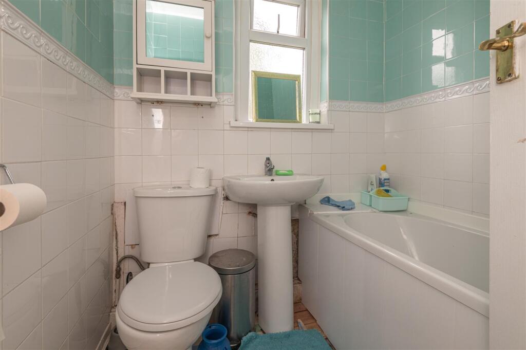 8 Mavis Road Bathroom .jpg