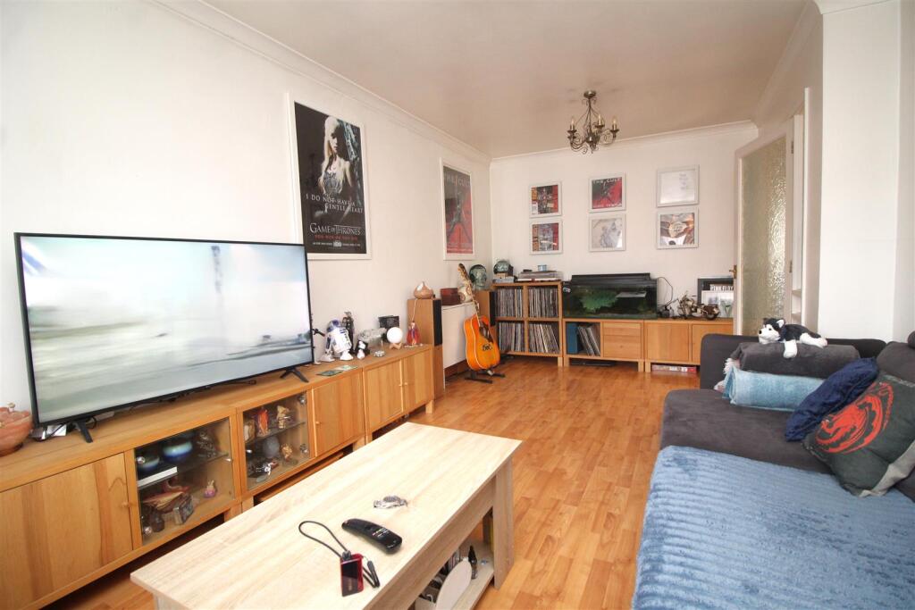 living room 2 .JPG