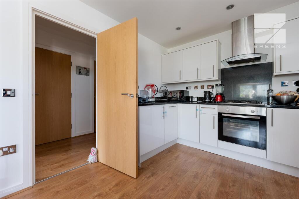 Flat 5, Capital House_0005.jpg