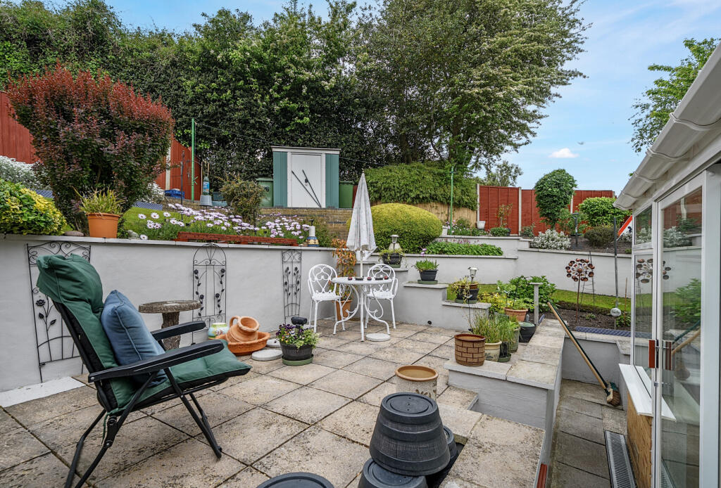 8-68235b914100a-1...