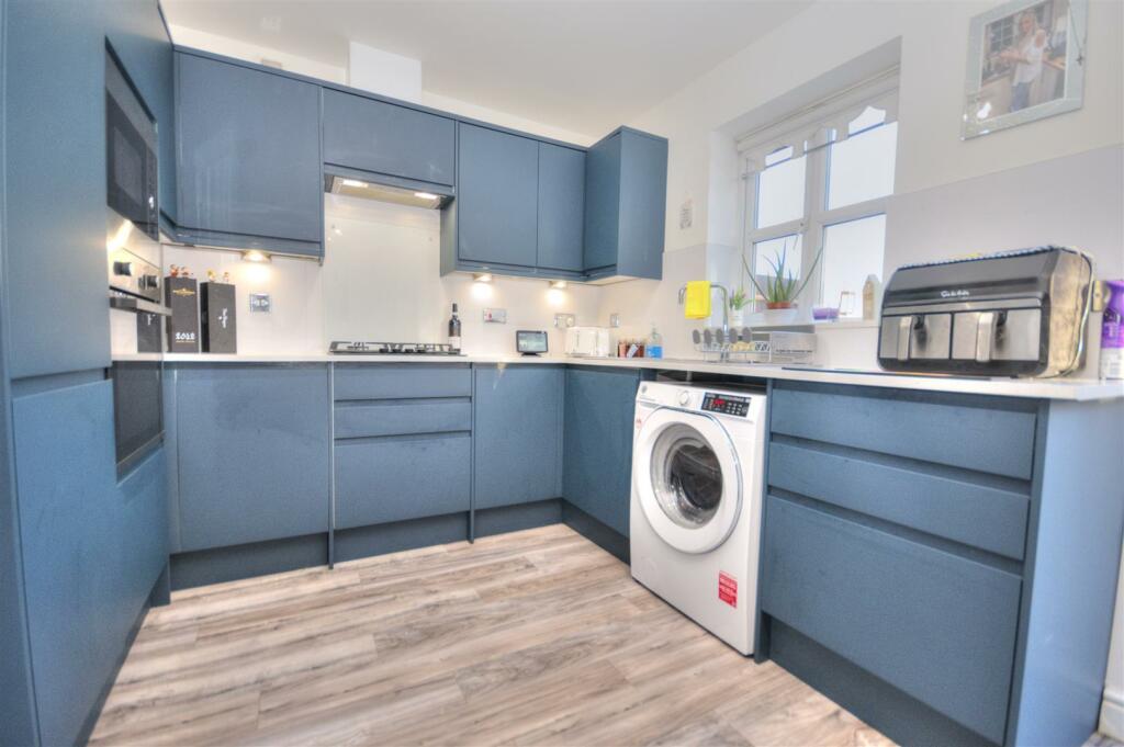 DSC_2335_Smooth 3.jpg