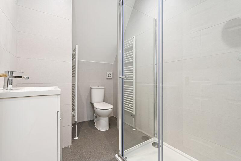 Main Bedroom Ensuite 