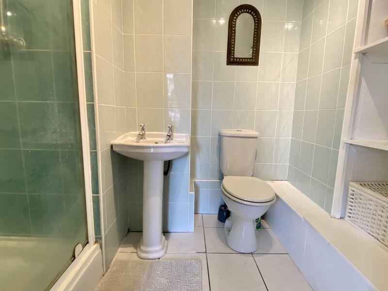 Master En-suite