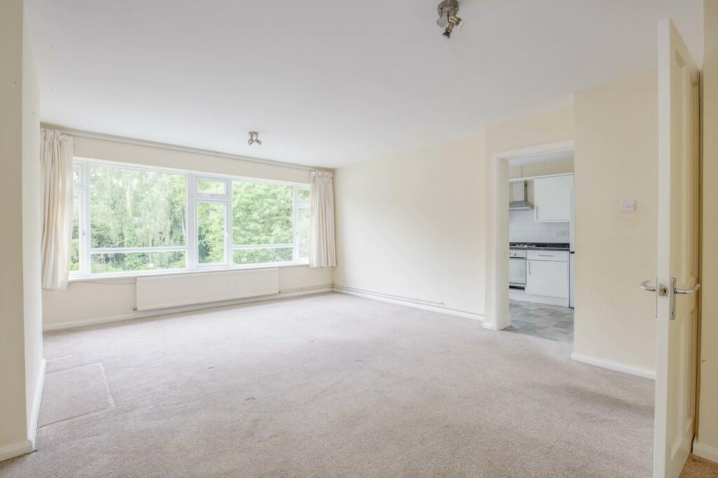 2 Bedford Court, ...