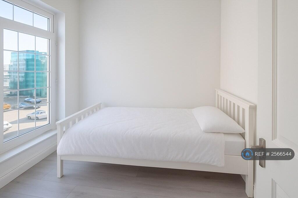 2nd Floor Bedroom Contains a Curtained Sunroof