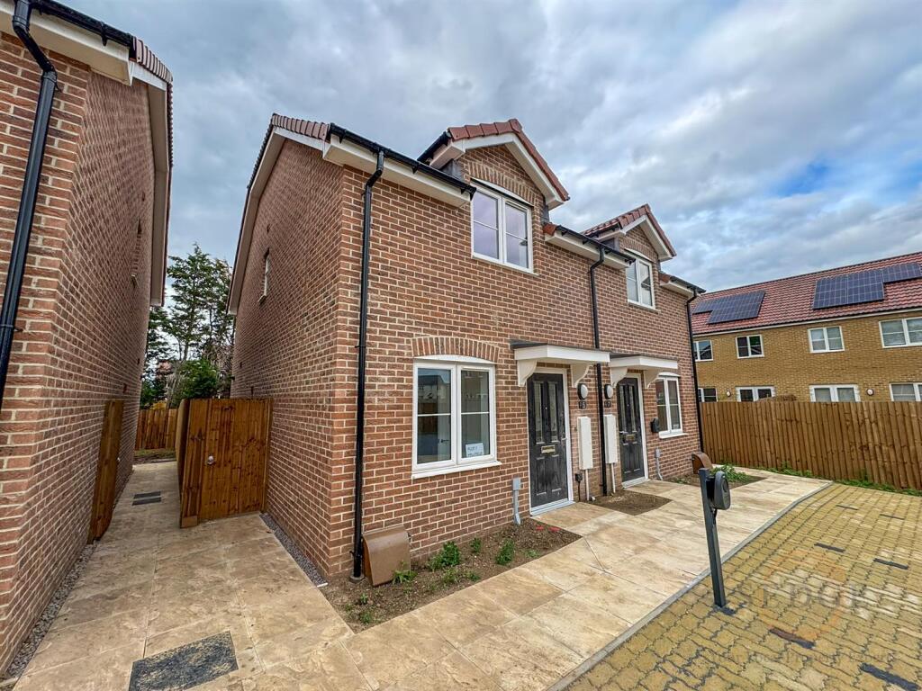 emmerson close -18.jpg