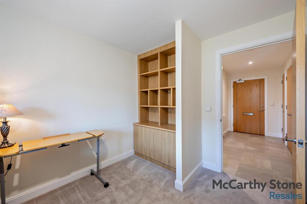 8664484-interior08-800.jpg