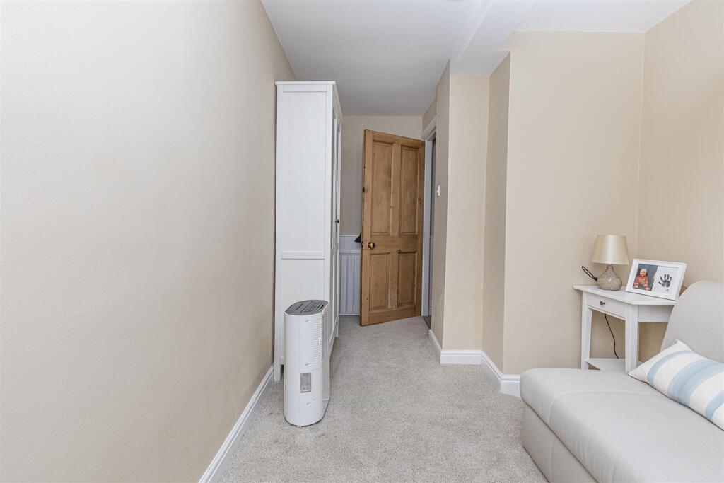 Bramleys Estate Agents - Laneside Cottage - Wainst