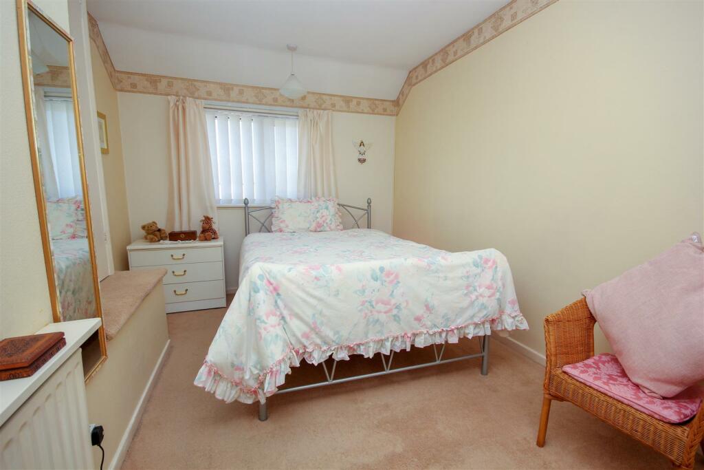 Bedroom 2.jpg