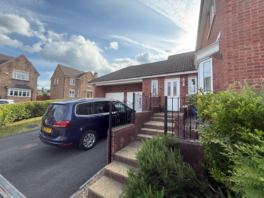 56992664-4BAA-4EFC-A7F3-D8715097CD39