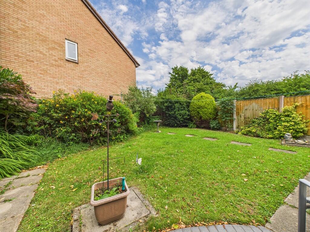 CAM02854G0-PR0402...