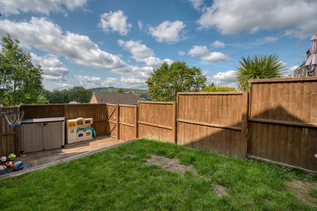 Rear Garden - lawn.jpg