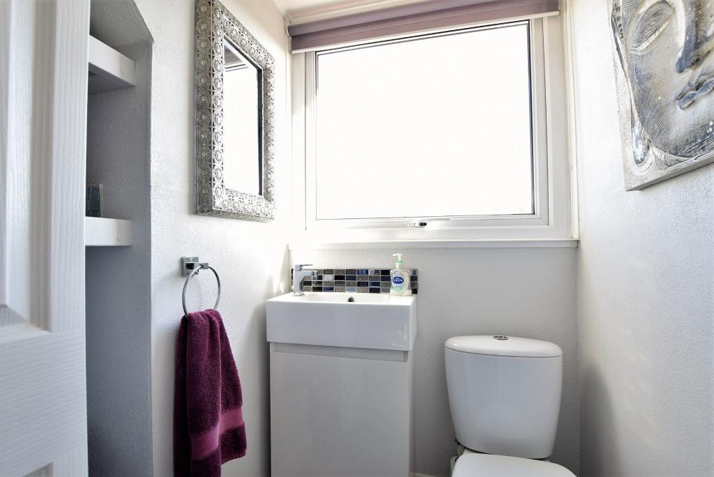 FIRST FLOOR WC