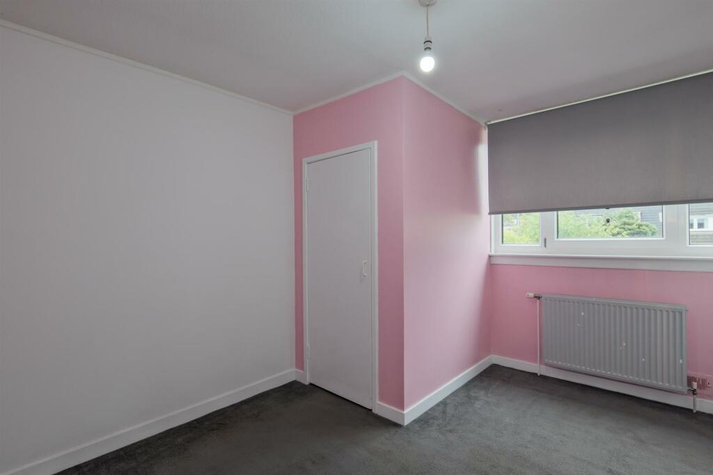 026-50 Allanton Grove, Wishaw.jpg