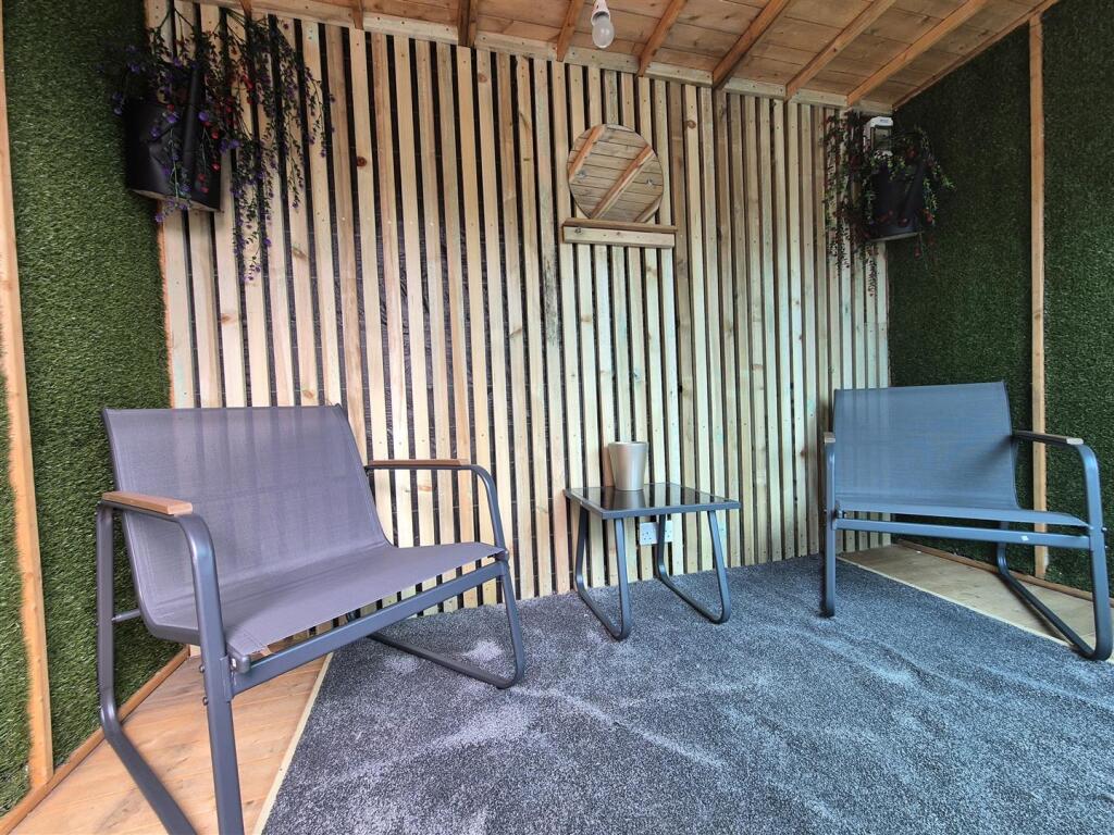 additional garden 1.jpg